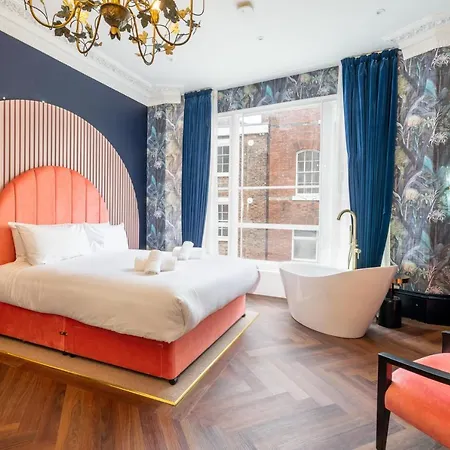 Apartment 34 Coney Street - The Drapers *